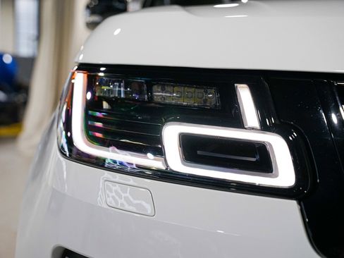 Used 2021 Land Rover Range Rover Westminster Edition image 53