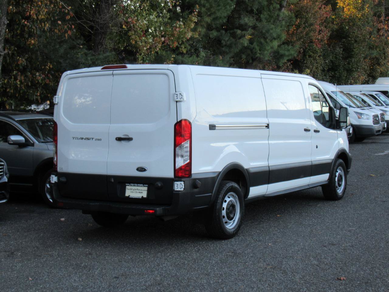 Used 2018 Ford Transit 250 148 Low Roof RWD image 19