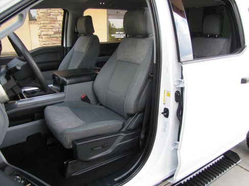 Used 2024 Ford F250 XLT w/ FX4 Off-Road Package AWD/4WD image 15