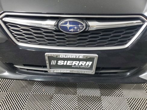 Used 2017 Subaru Impreza 2.0i Limited image 10