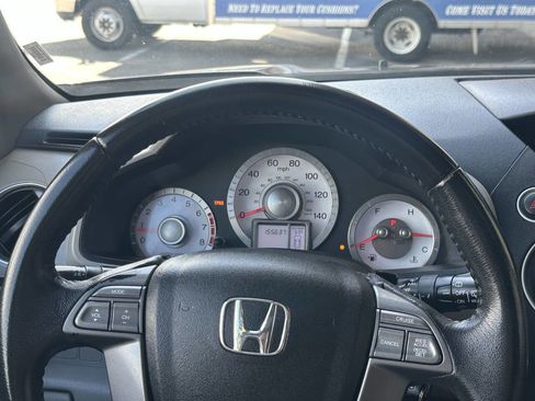 Used 2009 Honda Pilot EX-L image 16