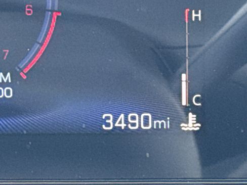 Used 2026 Chevrolet Trax LT image 21