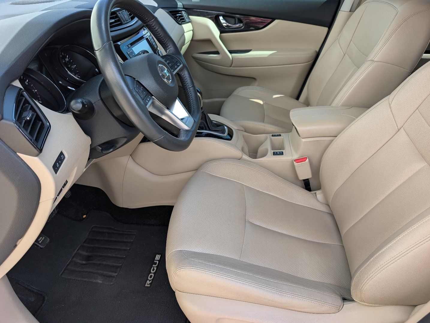 Used 2017 Nissan Rogue SL AWD/4WD image 10