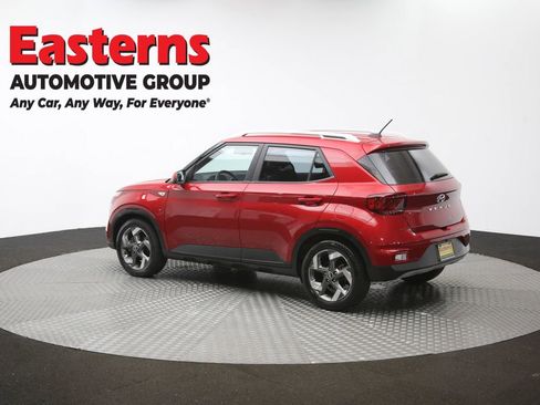 Used 2023 Hyundai Venue Limited image 63