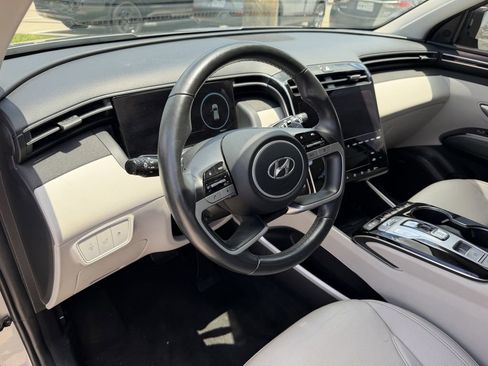 Used 2023 Hyundai Tucson Limited AWD/4WD image 14