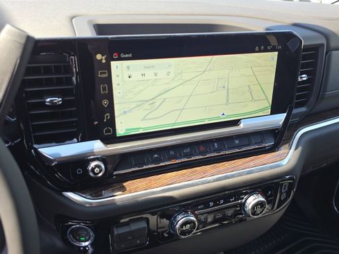 New 2026 GMC Sierra 1500 SLE image 22