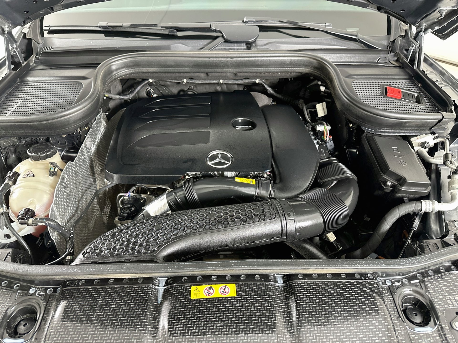 Used 2023 Mercedes-Benz GLE 350 4MATIC image 33