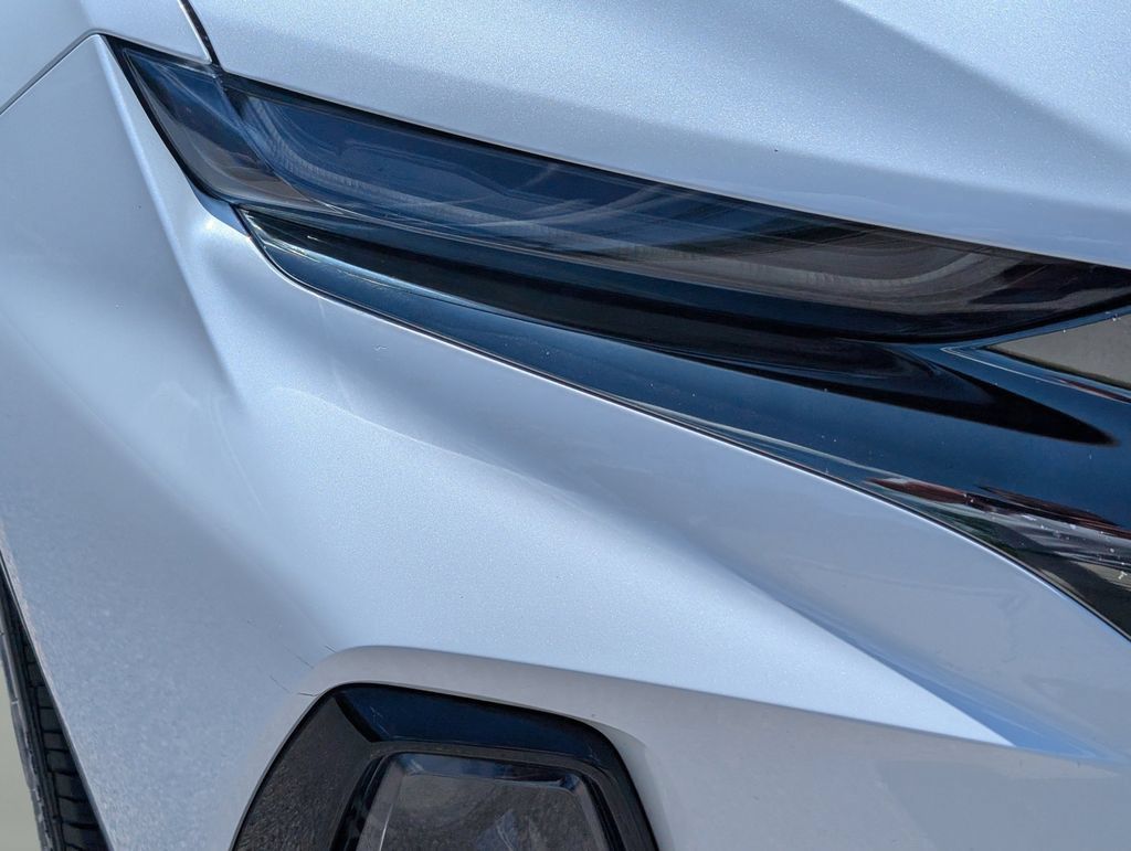 Used 2020 Chevrolet Blazer RS FWD image 9