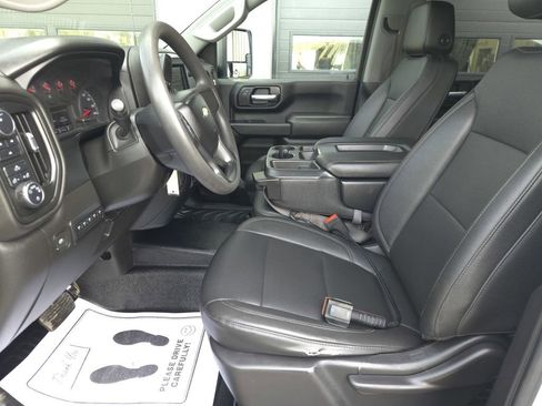 Used 2022 Chevrolet Silverado 3500 W/T w/ WT Convenience Package image 13