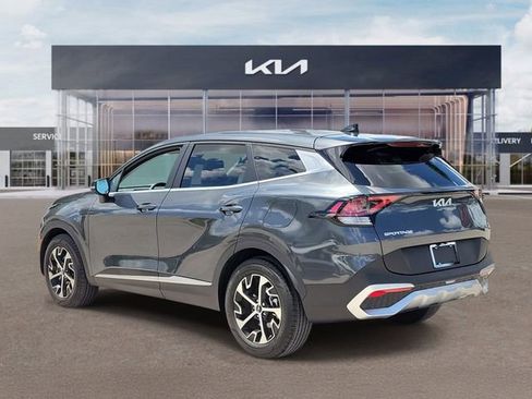 Certified 2024 Kia Sportage EX FWD image 4