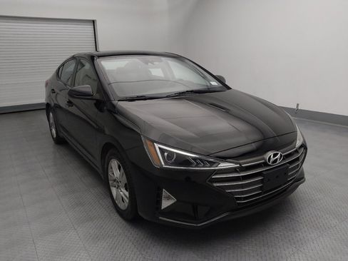 Used 2020 Hyundai Elantra SEL image 13