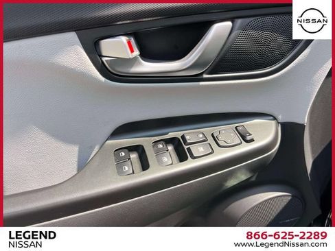 Used 2023 Hyundai Kona Limited w/ Cargo Package AWD/4WD image 16