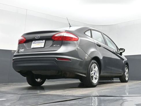 Used 2017 Ford Fiesta SE FWD image 45