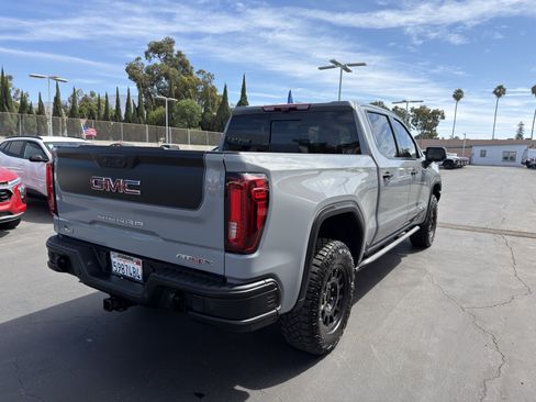 Used 2024 GMC Sierra 1500 AT4X w/ AT4X AEV Edition AWD/4WD image 8