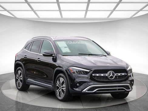 Certified 2025 Mercedes-Benz GLA 250 image 5