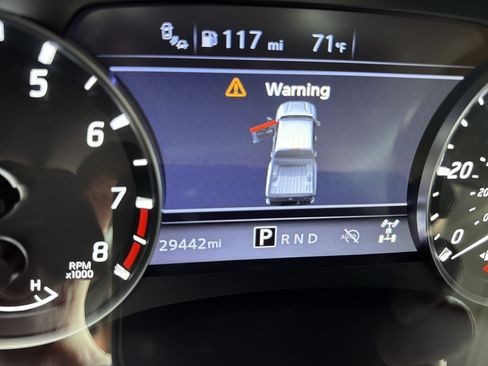 Certified 2023 Nissan Frontier SV w/ SV Premium Package AWD/4WD image 3