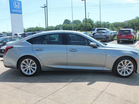 Used 2023 Cadillac CT5 Luxury w/ Sun And Sound Package RWD image 4