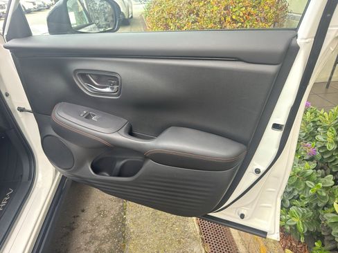 Used 2024 Honda HR-V Sport image 19