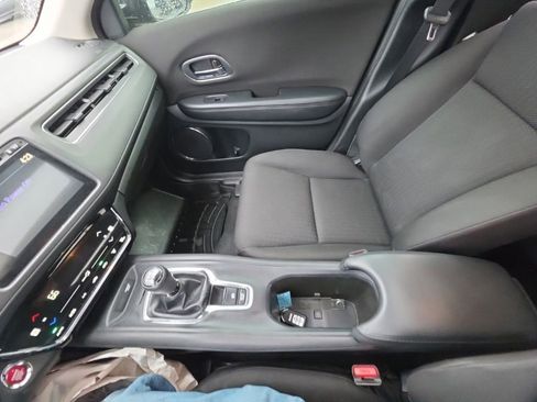 Used 2016 Honda HR-V EX image 22