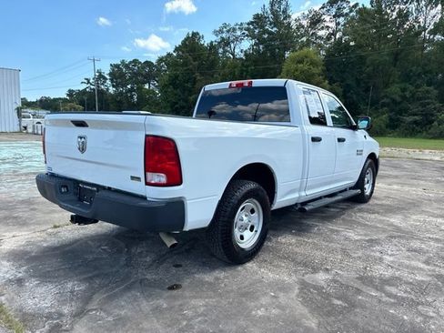 Used 2017 RAM 1500 Tradesman RWD image 3