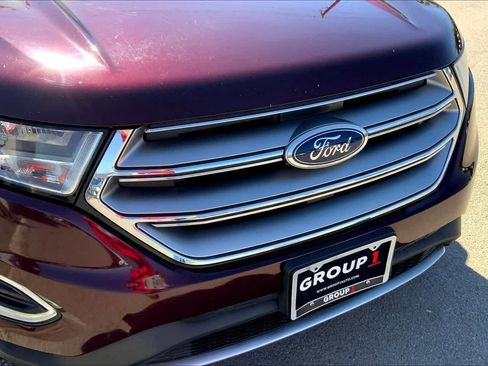 Used 2017 Ford Edge SEL w/ Equipment Group 201A image 28