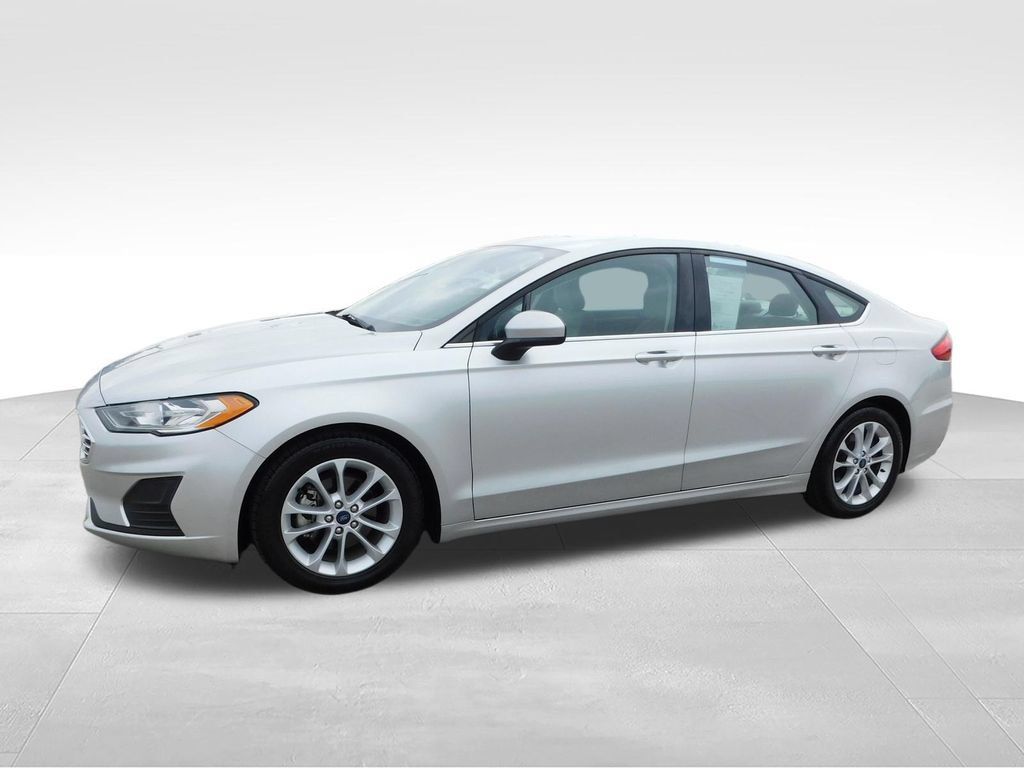 Used 2019 Ford Fusion SE FWD image 7