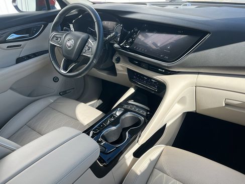 Used 2023 Buick Envision Avenir image 13