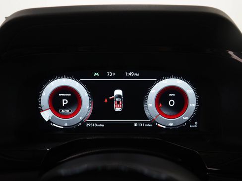 Used 2024 Nissan Pathfinder Platinum AWD/4WD image 31