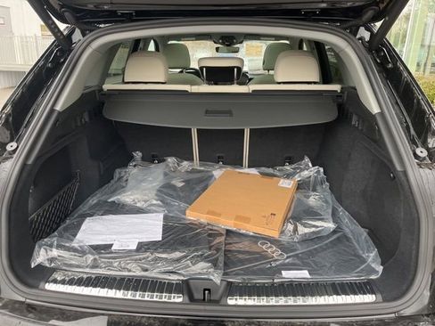 New 2025 Audi Q5 Premium image 25