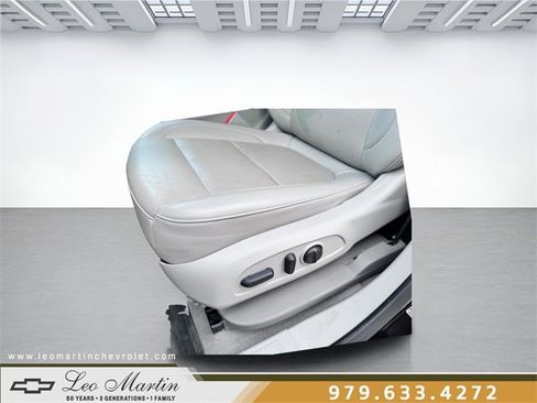 Used 2024 Chevrolet Equinox LT image 1