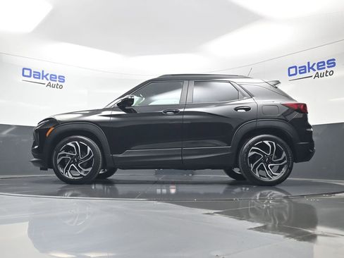 Used 2024 Chevrolet TrailBlazer RS w/ Driver Confidence Package FWD image 40