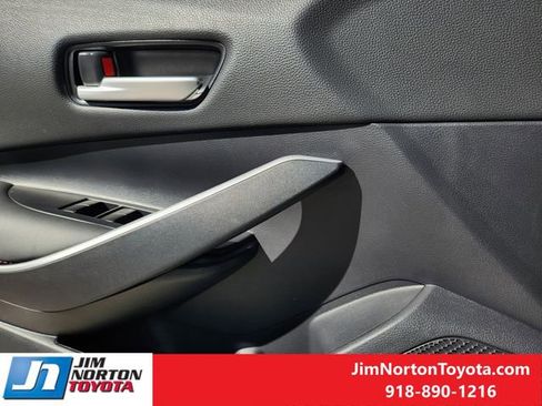 Used 2024 Toyota Corolla SE image 26