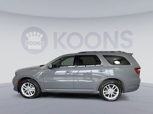 Used 2022 Dodge Durango GT image 2