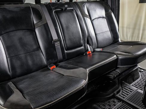 Used 2022 RAM 3500 Laramie image 32