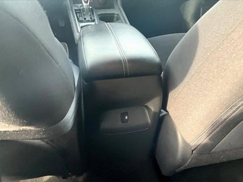 Used 2021 Nissan Sentra SV image 31