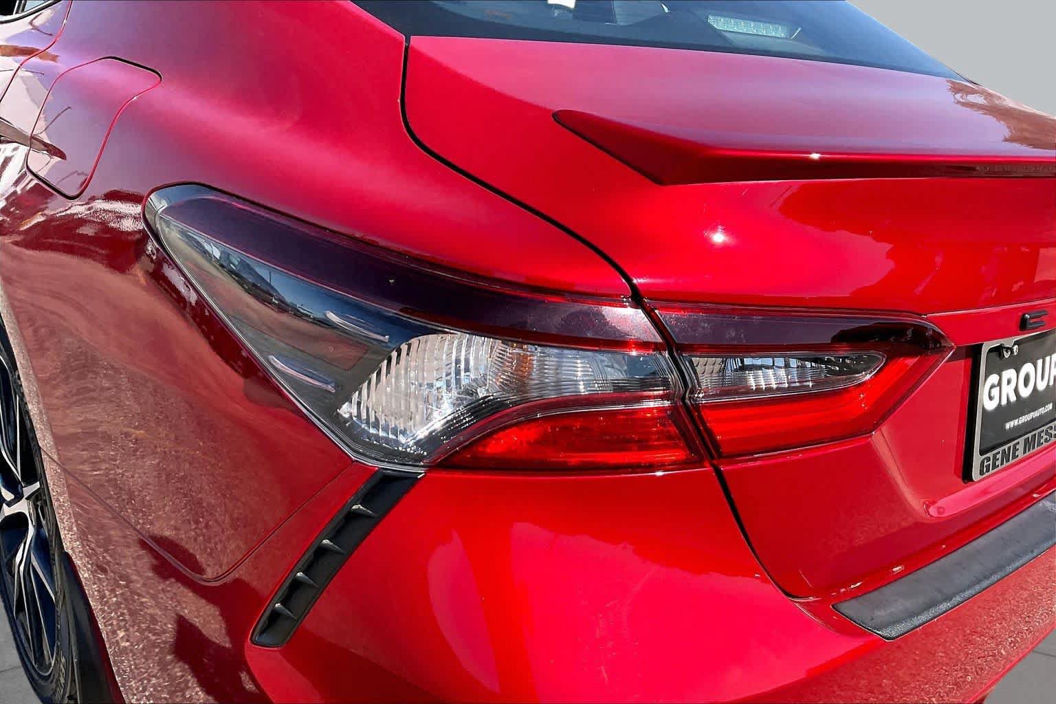Used 2023 Toyota Camry SE FWD image 27