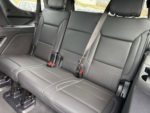 Certified 2025 GMC Yukon Denali image 31