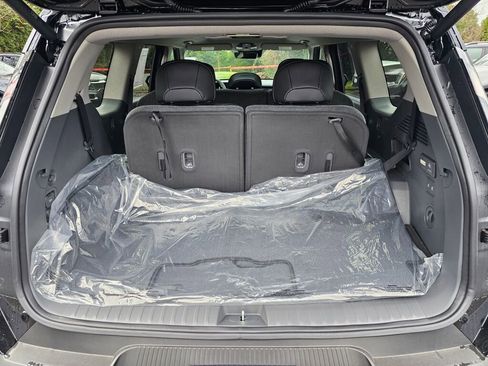 New 2026 Kia EV9 Wind image 25