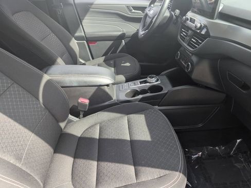 Used 2025 Ford Escape Active FWD image 30