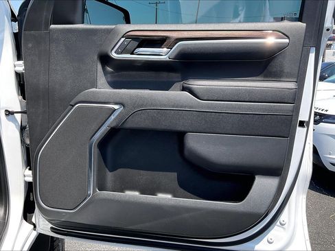 Used 2023 Chevrolet Silverado 1500 RST RWD image 21