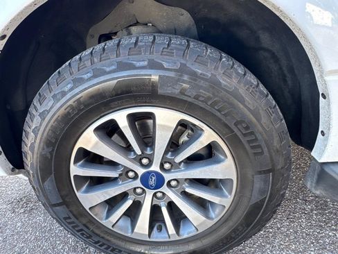Used 2017 Ford Expedition EL XLT RWD image 27
