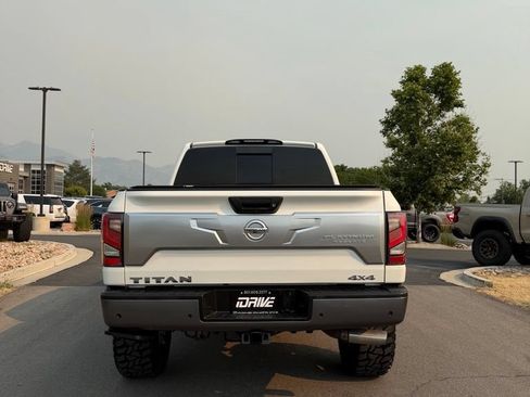 Used 2021 Nissan Titan Platinum Reserve w/ Moonroof Package AWD/4WD image 10