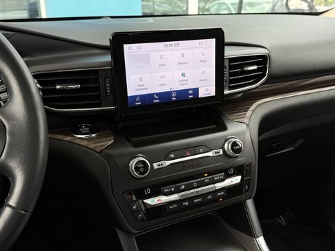 Used 2020 Ford Explorer Limited RWD image 44