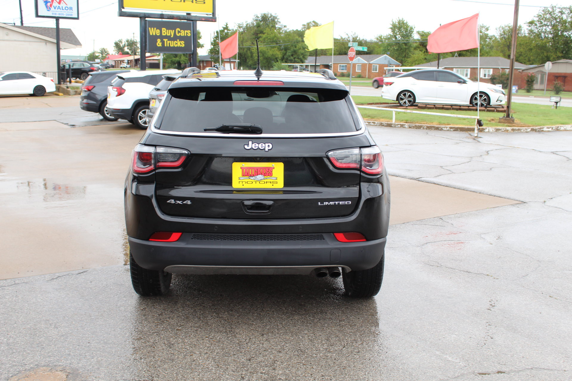 Used 2018 Jeep Compass Limited w/ Navigation Group AWD/4WD image 6