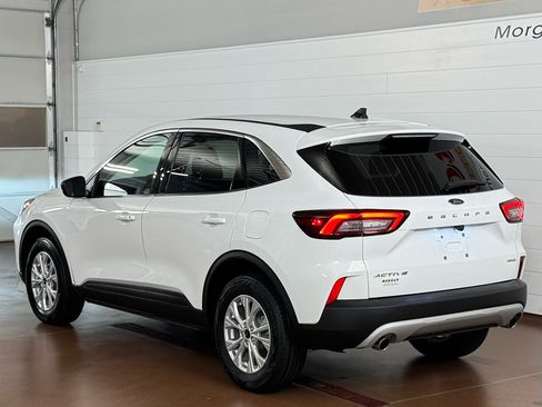 Used 2023 Ford Escape Active image 5
