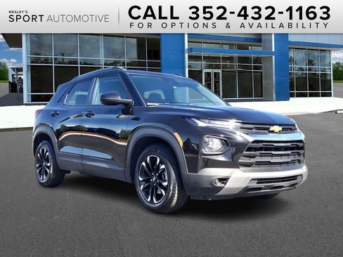 Used 2023 Chevrolet TrailBlazer LT w/ Convenience Package image 1