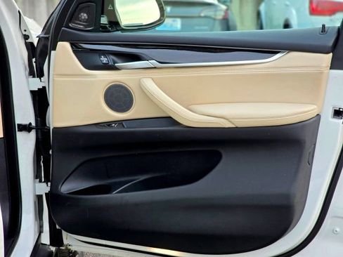 Used 2017 BMW X5 xDrive40e image 28