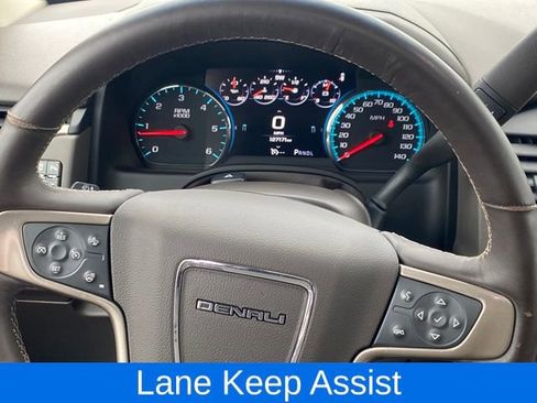 Used 2017 GMC Yukon Denali w/ Open Road Package image 9