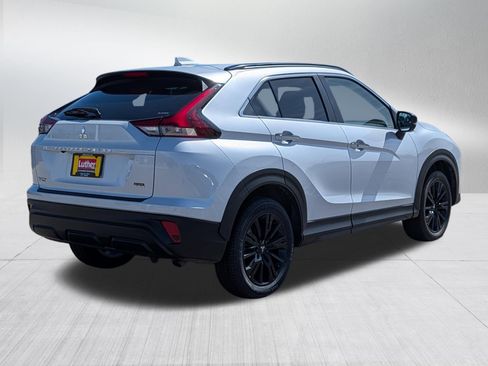 Used 2024 Mitsubishi Eclipse Cross AWD image 7