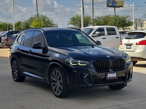 Used 2022 BMW X3 sDrive30i w/ M Sport Package RWD image 3